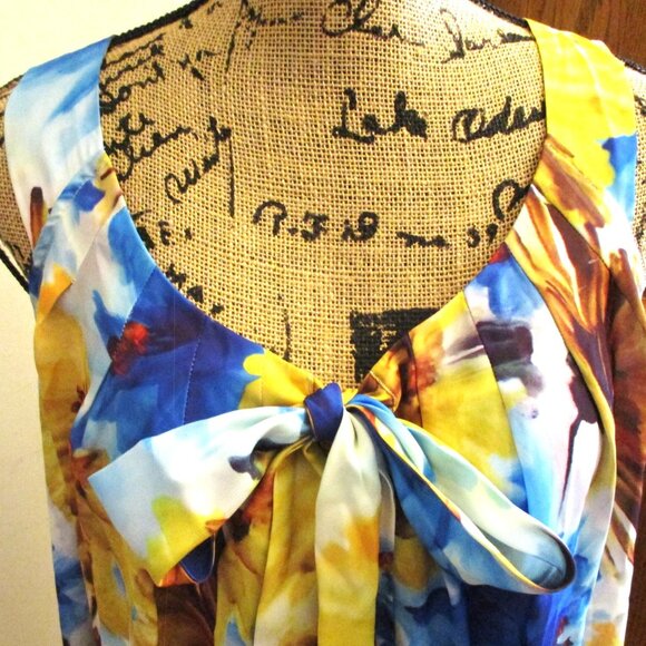 Lane Bryant Womens Sleeveless Tunic Top, Watercolor Print, Loose Fit, Size 14/16 - Picture 3 of 11